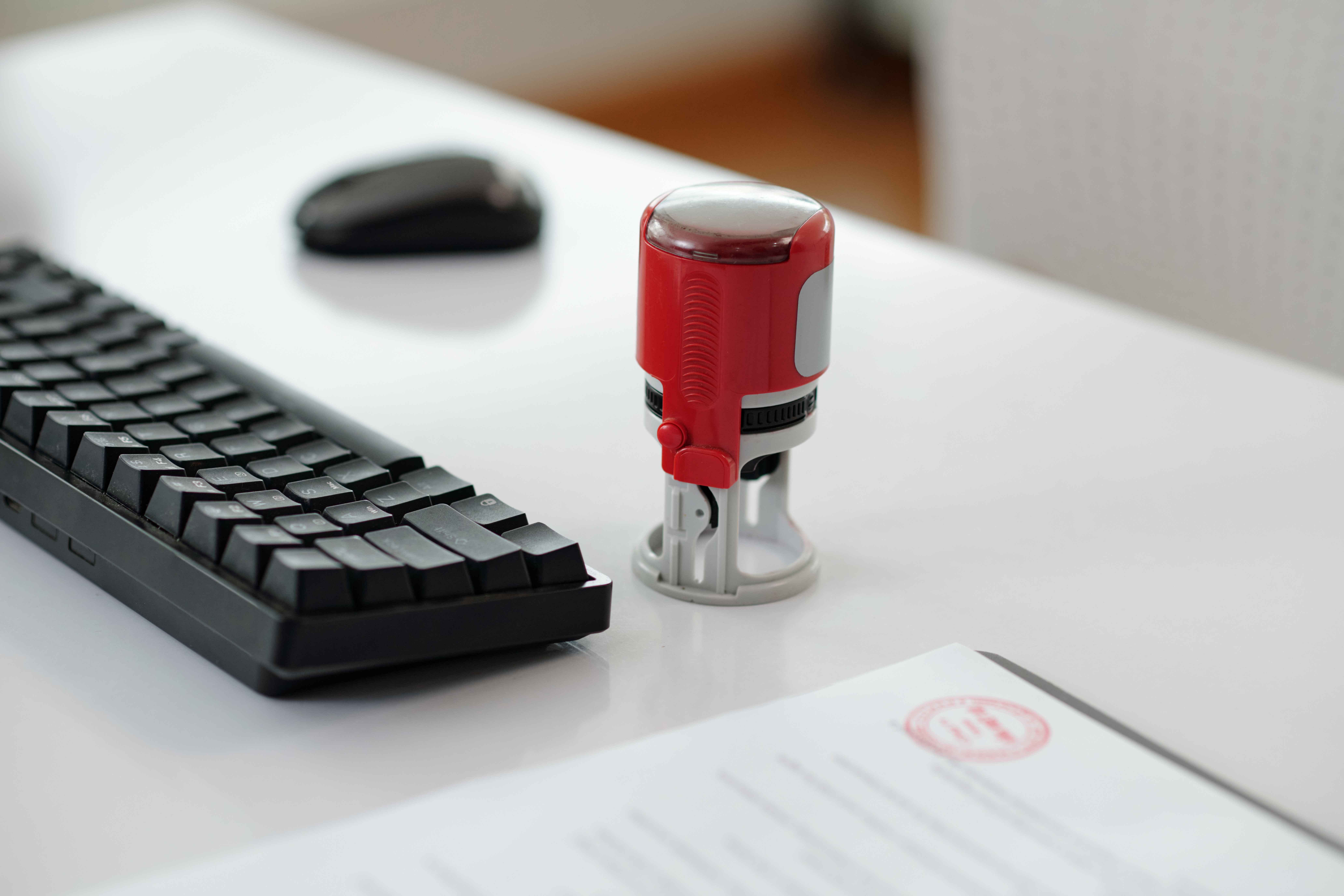 Legalitas Segel Elektronik: Aturan dan Syarat Sah secara Hukum