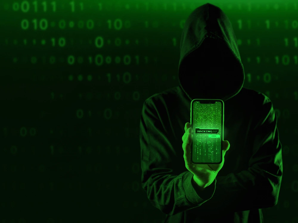 Apa yang Terjadi jika Nomor HP Jatuh ke Tangan Hacker?