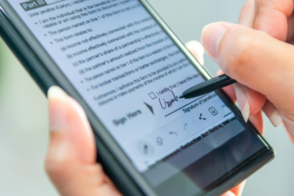 Kesalahan Membubuhkan Tanda Tangan pada Dokumen Digital