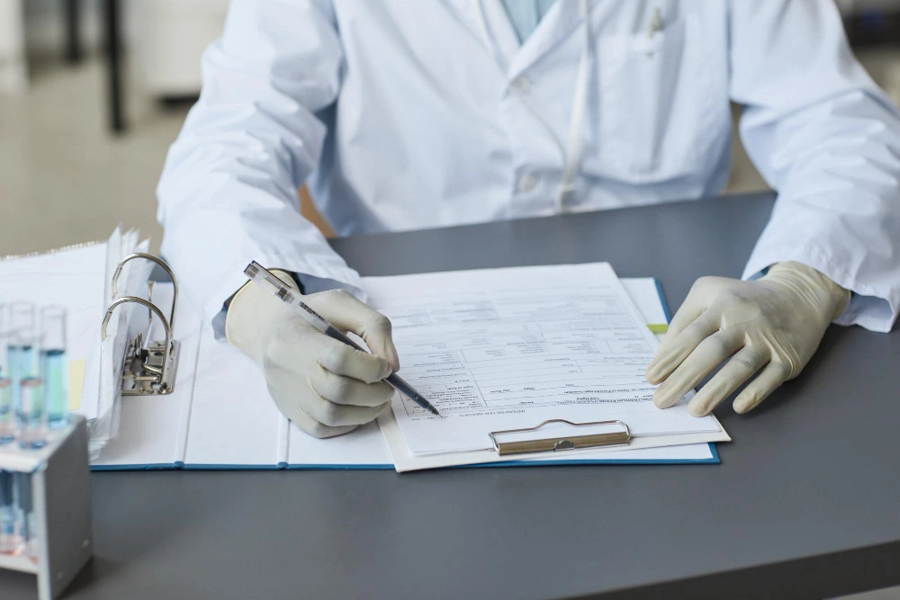 5 Tantangan Pengelolaan Dokumen Laboratorium & Solusinya